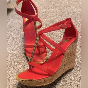 Size 10 Coral/pink wedge sandals